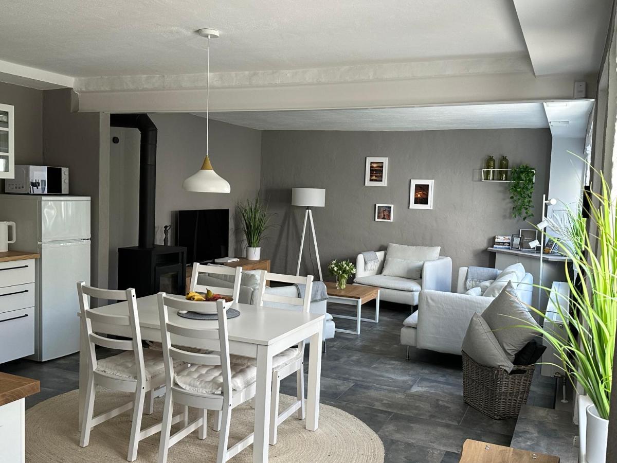 Remise-Berlin-Gruenau Your Cozy And Comfortable Home To Stay For Up To 6 People Between Mueggelsee And Berlin City المظهر الخارجي الصورة